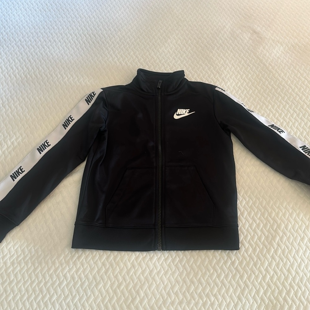 Kids Nike Matching Track Jacket and Pants - Picture 3 of 4